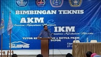 Hadapi Kurikulum Merdeka, Tutor PKBM Depok Ikuti Bimbingan Teknis