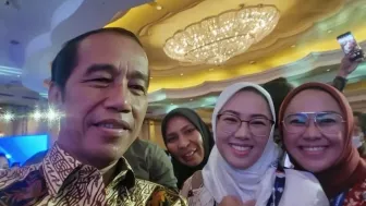 Perjalanan Politik Bupati Karawang Cellica Nurrachadiana  yang Dijodohkan dengan Dedi Mulyadi