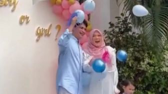 Alvin Faiz Bikin Acara Gender Reveal, Netizen: Hidupnya Hedon, Kasian Almarhum Bapakmu