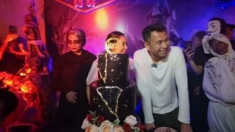 Raffi Ahmad Tak Berikan Kado Pada Nagita Slavina Saat Ulang Tahun Pernikahan, Rieta Amilia: Kadonya Doa Dan Kesetiaan