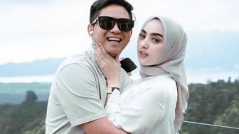 Geram Ditanya Sudah Cerai dengan Doni Salmanan? Dinan Fajrina Semprot Warganet: Mulutnya Mulut Setan!