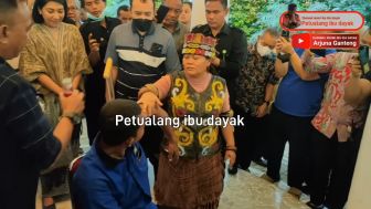 Ibu Ida Dayak Selama Mengobati Ternyata Ditemani oleh Roh Leluhur? Ini Pantangan agar Bisa Sembuhkan Pasien...