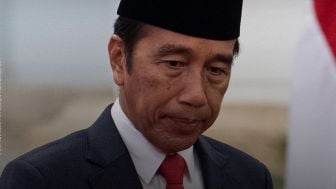 Jokowi Resmikan Aturan Jam Kerja Fleksibel bagi ASN, Warganet Meradang: Makin Males Nanti!