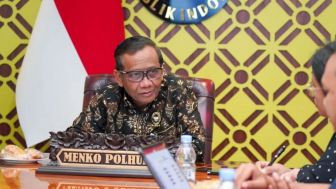 Digadang Jadi Cawapres, Mahfud MD Akui Sudah Kenal Anies Baswedan Sejak SMP: Ibunya Masih WA Saya...