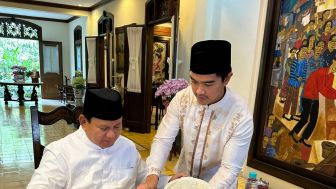 Gaya Kaesang Pangarep Layani Prabowo Subianto Makan Siang di Solo, Minta Dukungan Maju sebagai Depok Satu?