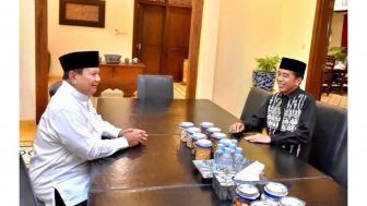 Prabowo Subianto Datang Silaturahmi ke Rumah Presiden Jokowi, Warganet Titip Pesan: Tolak Jadi Cawapres Ganjar!!