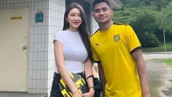 Selebgram Cantik Korsel Unggah Foto Bareng Asnawi Mangkualam Bahar, Marselino Ferdinan Malah Kompor: Sikat...