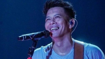 Nyanyikan Lagu dari 6 Band Legend Termasuk Dewa 19 dan Sheila on 7, Ariel Noah jadi Sorotan : Harusnya...