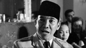 Pantas Digilai Wanita pada Masanya, Ternyata Ini 4 Trik Rayuan Maut Soekarno