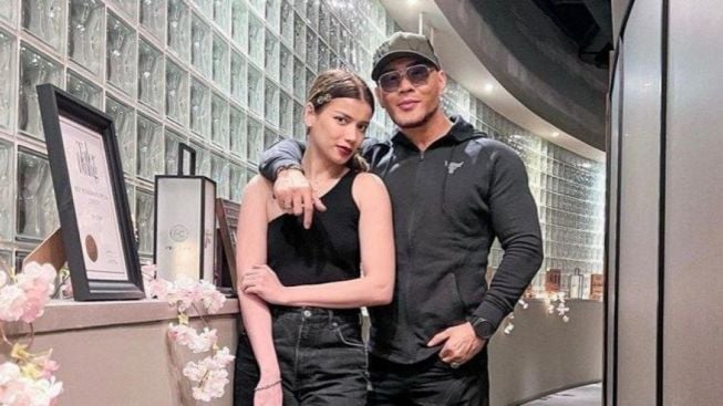 Mengaku Akan Bahagia bila Menikahi Jessica Iskandar, Apa Alasan Deddy Corbuzier?