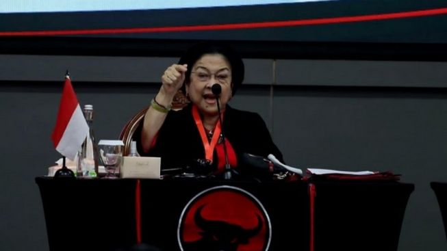 Viral Video Megawati Minta Konsolidasi PDIP Dilakukan di GBK Pas Bulan Juni, Warganet: Pantes Tolak Piala Dunia-20