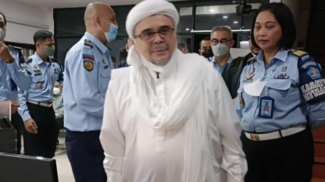 Dapat Kebebasan Bersyarat, Hari Ini Habib Rizieq Shihab Keluar dari Penjara