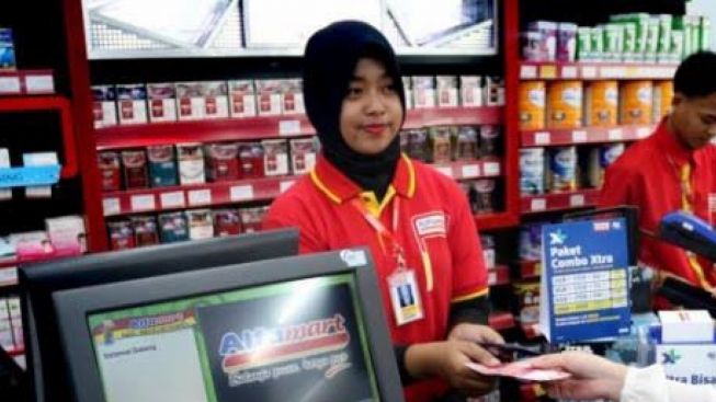 Viral Karyawannya Diancam UU ITE Konsumen, Ini Jawaban Pihak Alfamart