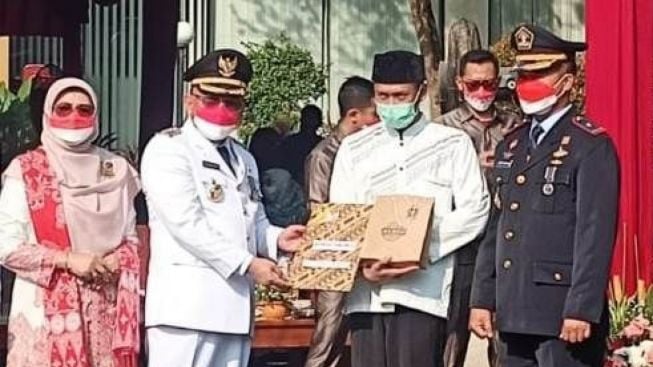 Peringatan HUT RI, Ratusan Warga Binaan Rutan Kelas 1 Depok Dapat Remisi Kemerdekaan