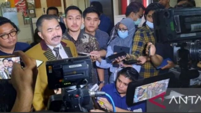 Kamaruddin Simanjutak Pernah Bongkar Kasus Hambalang hingga E-KTP: Presiden SBY Bahkan Sampai Sembah Saya