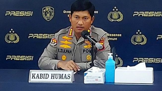 Dipecat karena Tidak Profesional, Apa Alasan Polri Memberikan Bantuan Hukum kepada Jerry Raymond Siagian?