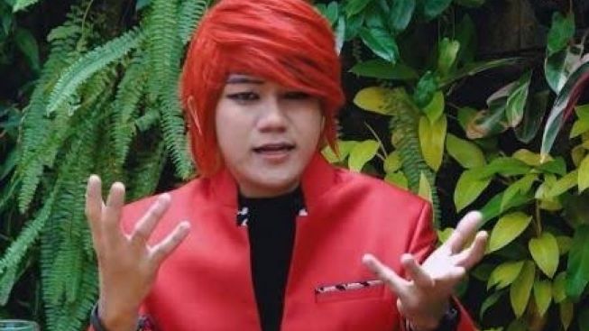 Dikabarkan Istri Sakit Lantaran Kena Santet, Ini Jawaban Pesulap Merah