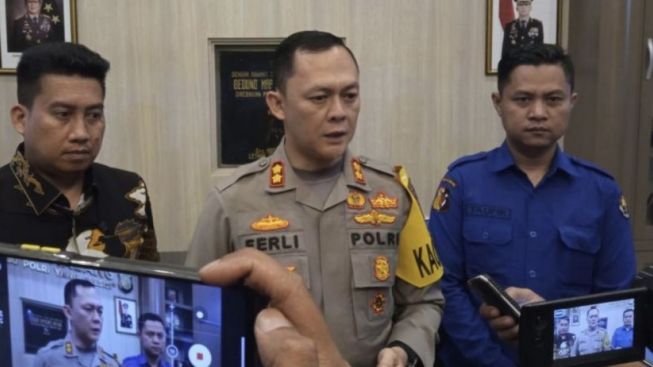 Buntut Tragedi Kanjuruhan, Kapolri Resmi Copot AKPB Ferli Hidayat dari Jabatan Kapolres Malang