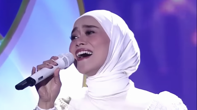 Lesti Kejora Terancam Tak Bisa Nyanyi Kembali Gegara Kerongkongan Geser, Ini Penjelasan dari Dokter