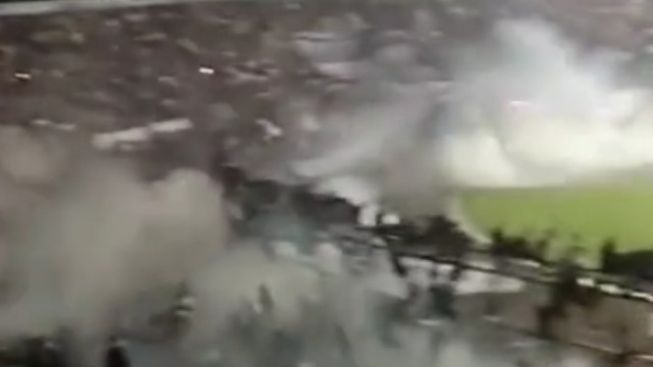 Misteri Sosok Pemberi Komando Penggunaan Gas Air Mata di Tragedi Stadion Kanjuruhan Terkuak
