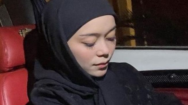 Video Lesti Kejora Sedang Makan Bersama Keluarga Jadi Sorotan Warganet