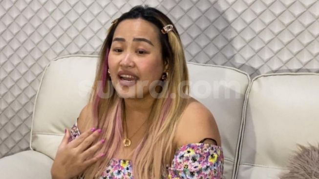 Pinkan Mambo Ungkap Ciri Khas Artis yang Berinisal G, Disebut Terlihat Layaknya Kyai