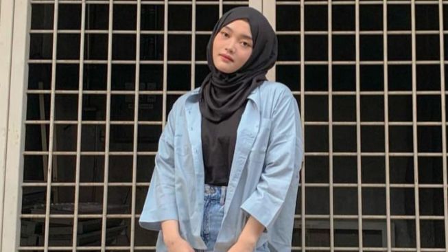 Putri Delina Peluk Erat Adzam Bersama Nathalie Holscher, Netizen: Lu Anak Baik Put