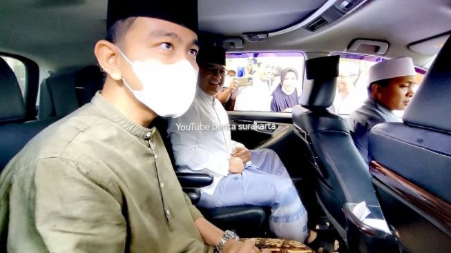 Warganet Panas, Saling Balas Cuitan Antara Gibran dan Anies Malah Mengundang Tawa