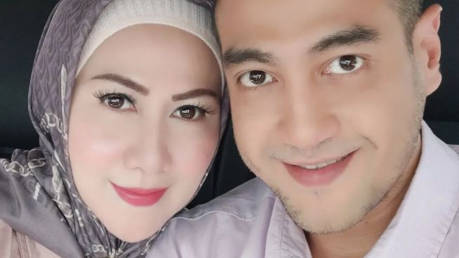 Gugat Cerai, Sunan Kalijaga Tegaskan Kliennya Tak Minta Apapun kepada Venna Melinda: Ferry Irawan Bukan Mokondo