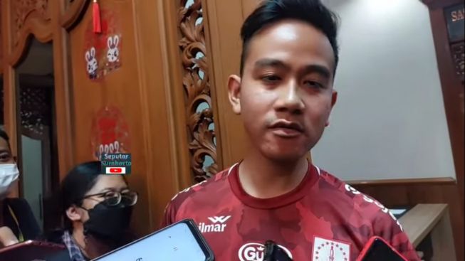 Gibran Minta Ferdinand Sinaga yang Lakukan Pemukulan kepada Oknum Suporter untuk Minta Maaf