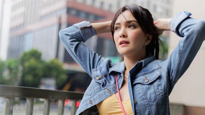 Shandy Aulia Pakai Baju Seksi Saat Ulang Tahun Anak, Suami Kena Sentil Netizen