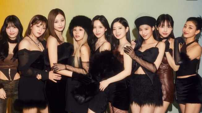 TWICE Jadi Satu-satunya Girl Group K-pop yang Raih Pencapaian Ini di Billboard Chart