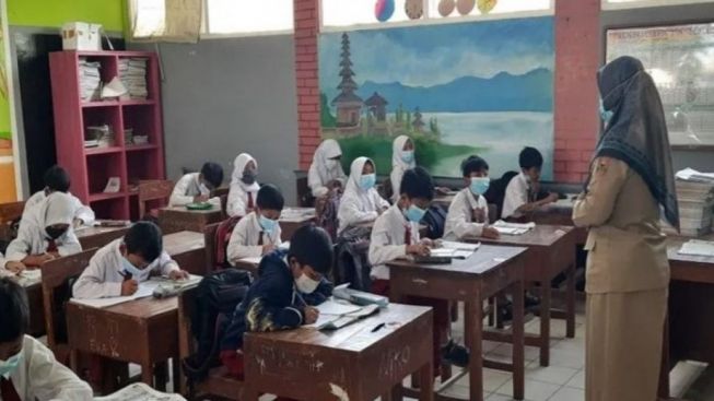 Tujuh SMA Terbaik yang Ada di Kota Depok, Juaranya Bukan dari SMAN, Namun dari SMA Swasta Ini...