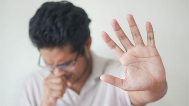 Jangan Salah Sangka Ini Perbedaan Batuk Biasa Dan TBC