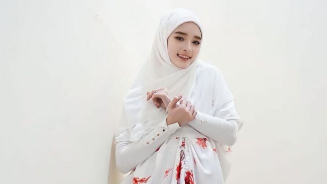 Kesel Dicap Glowing karena Uang Virgoun! Inara Rusli Sombongkan telah Cantik Sebelum Nikah, Warganet Malah Ilfil