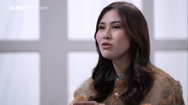 Waduh! Istri Sah Tunjukan Bukti Syahnaz Sadiqa adalah Cewek Gatel: Belikan Iphone 11 Pro Max hingga Panggil Rendy Suamiku