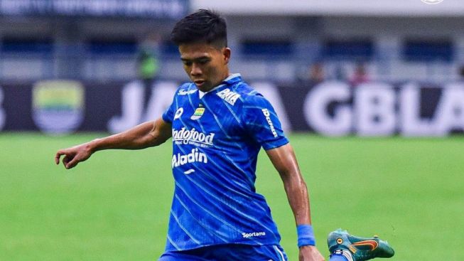 Arhan Pratama Ketar-Ketir, Bek Kiri Persib Bandung Ini Bisa Geser Posisinya sebagai Andalan STY di Timnas: Tinggal Tambah Long Throw In....