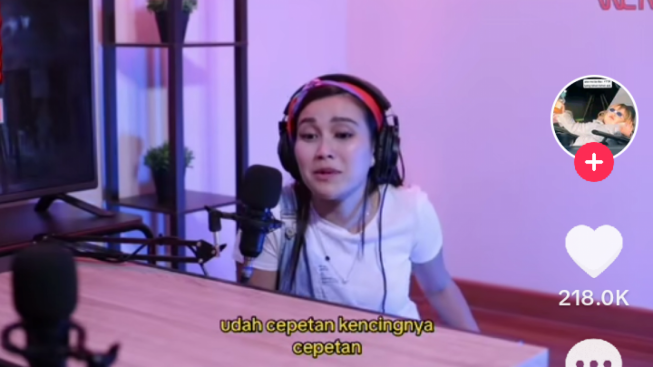 Bikin Merinding! Ayu Ting-Ting Ceritakan Pengalaman Mistis di Rumahnya: Ada yang Nyapu di Tengah Malam..