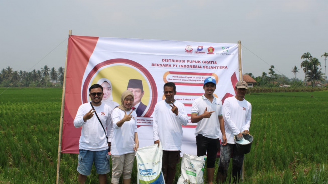 Pemberian Pupuk Gratis oleh Caleg Partai Gerindra dari Sukabumi Bangkitkan Sektor Pertanian Indonesia