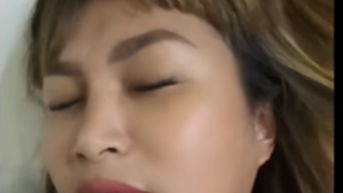 Cewek TikTok balas nanyiian Farhat Abbas sindir Bunda Corla. (tangkapan layar/ist)