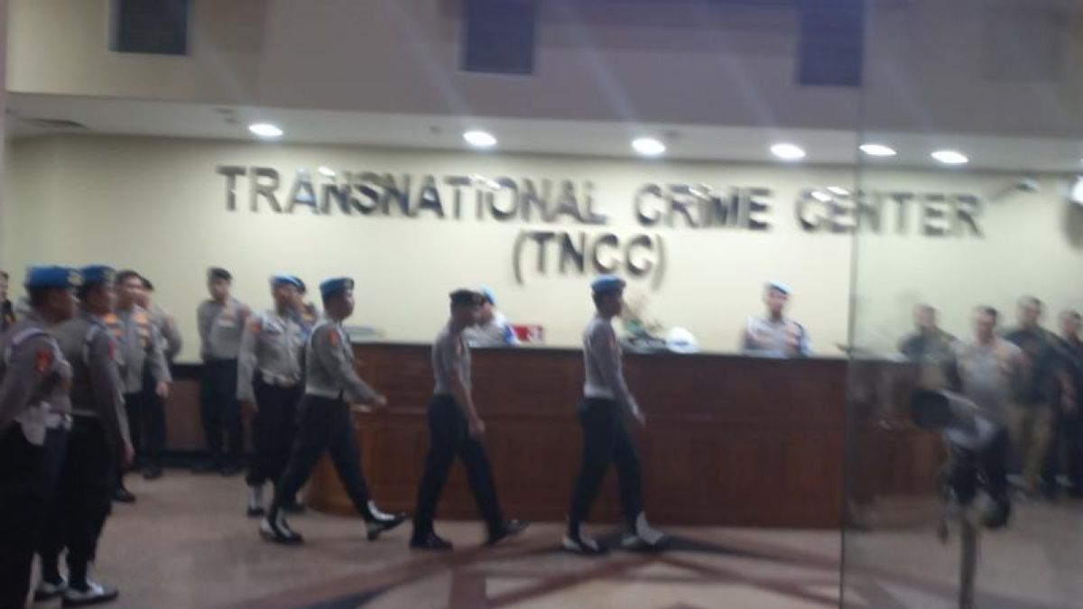 Penampakan Richard Eliezer saat menjalani sidang etik di Mabes Polri. (Suara.com/M Yasir)