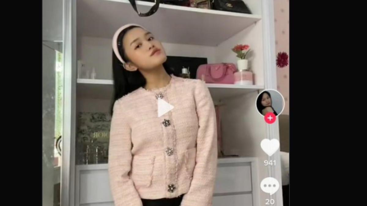 Putri Sekda Riau SF Hariyanto.