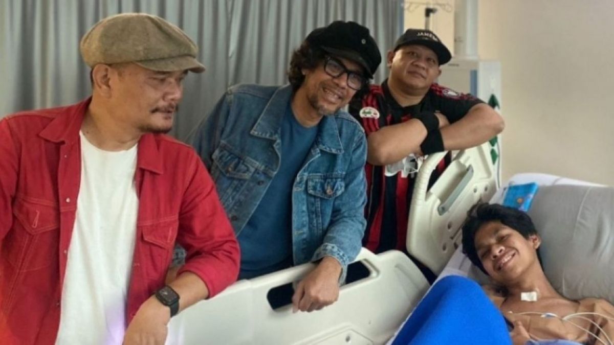 David Ozora dikunjungi dua idolanya (Twitter/@BonnySidharta)