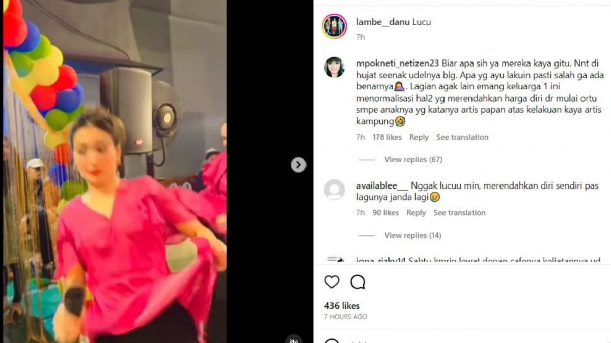 Aksi Ayu Ting Ting buka rok sambil nyanyi lagu janda panen hujatan. (Instagram/ lambe_danu)