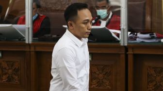 Kepergok Berbohong di Kasus Yosua, Ricky Rizal Kicep Diskakmat Hakim: Kasihan Anak-Istrimu di Rumah, Paham?
