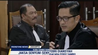 Febri Diansyah Ungkit Vonis Jessica Wongso di Sidang Sambo, Kok Jaksa Senyum-senyum?