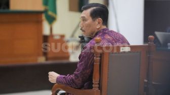 Dicap Penjahat hingga Dituduh Punya Bisnis Tambang di Papua, Luhut Luapkan Emosi di Sidang: Saya Sakit Hati Disebut Lord!