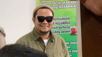 Ngambek di Panggung Gegara Diledek Penonton, Virgoun Malah Dicibir Netizen: Harusnya yang Ngambek Ivan Gunawan, Glowing Gitu Disamain Si Daki