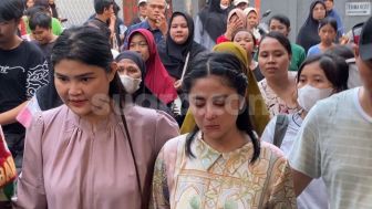 Bela Dewi Perssik usai Ribut dengan Pak RT Gegara Sapi Kurban, Aldi Taher Tulis Pesan Rasulullah: Lemah Lembutlah Terhadap Wanita