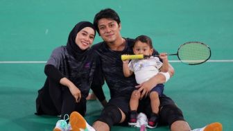 Netizen Mewek Lihat Adab Rizky Billar Minum Air dari Lesti Kejora: Ya Allah...